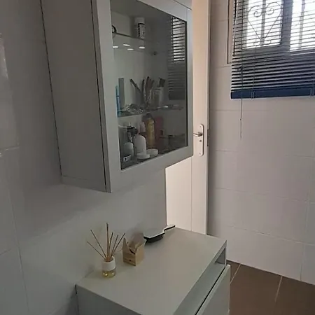 Mareverde Fanabe アパート アデヘ